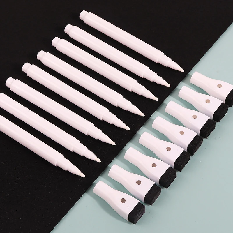 Penna per lavagna luminosa a LED Gesso cancellabile senza polvere Lavagna Graffiti Gesso solubile in acqua