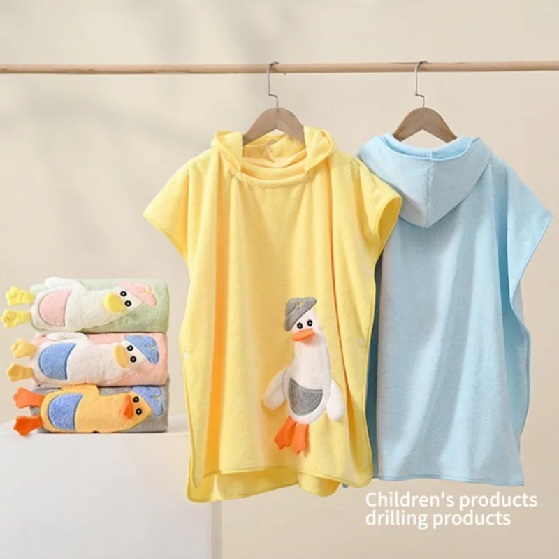 

70*140cm coral velvet baby bathrobe Baby hooded absorbent cloak bath towel children's cute cartoon bathrobe