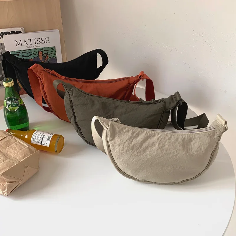 

Summer Crossbody Dumpling Bag for Women Lightweight Nylon Shoulder Bag Trendy Versatile Summer Handbag