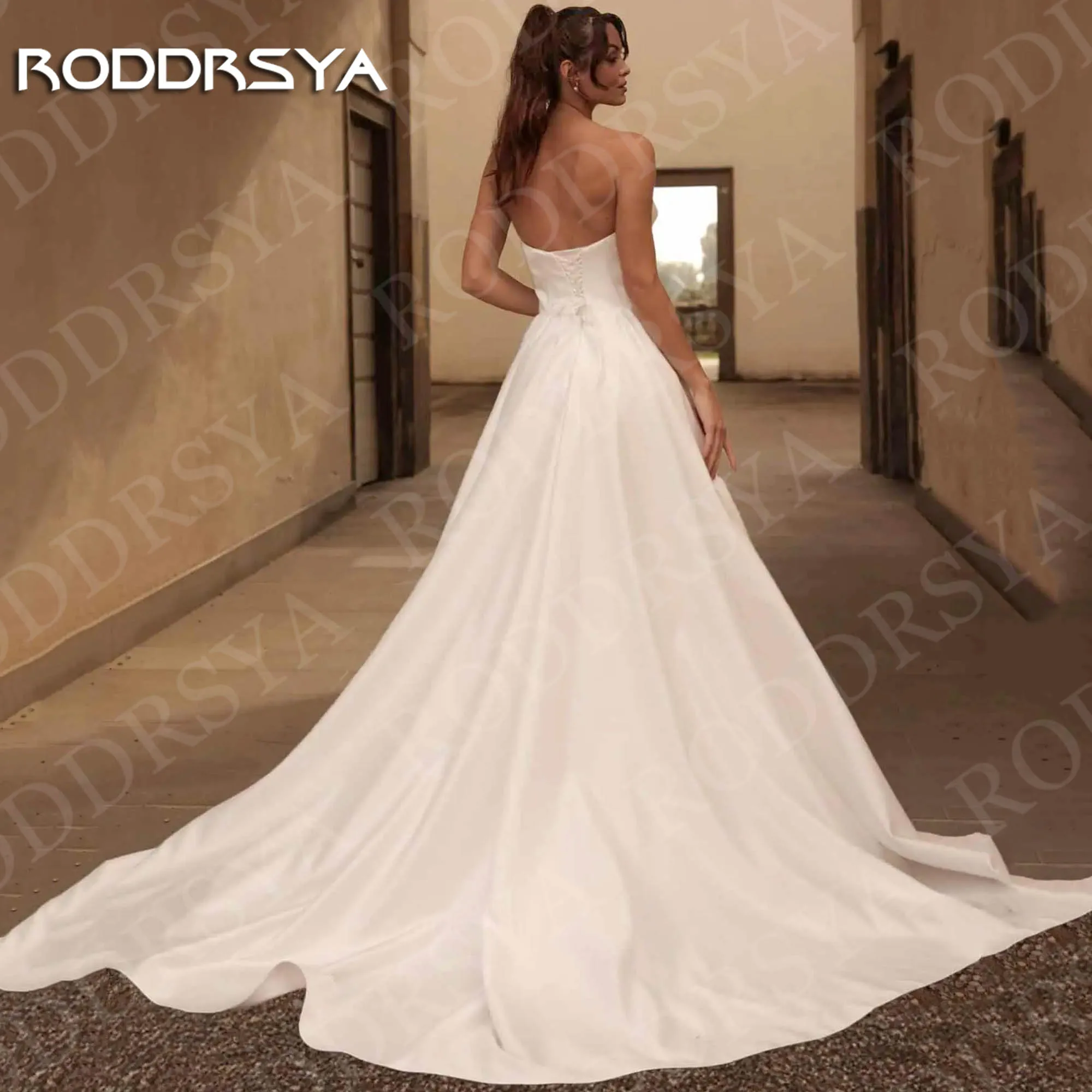 RODDRSYA Современные свадебные платья Атласные свадебные платья Сексуальное платье без бретелек с высоким разрезом A Line Bride Dress Woman Индивидуальное Современные свадебные платья сатиновые свадебные платья сексуал