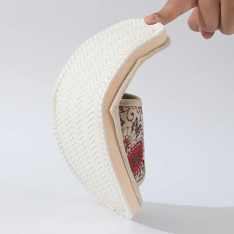 جديد الصيف داخلي القطن الكتان زلة مقاومة الأزواج بلاط الأرضيات فتح الفم النعال المنزل الأزرق والأبيض الخزف خفيفة الوزن