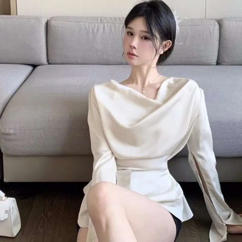 

Solid Color Loose Shirts & Blouses for Women Cool Sale of Fine Elegant Woman Top Fashion 2025 Social Novelty Chic Clothing Sales