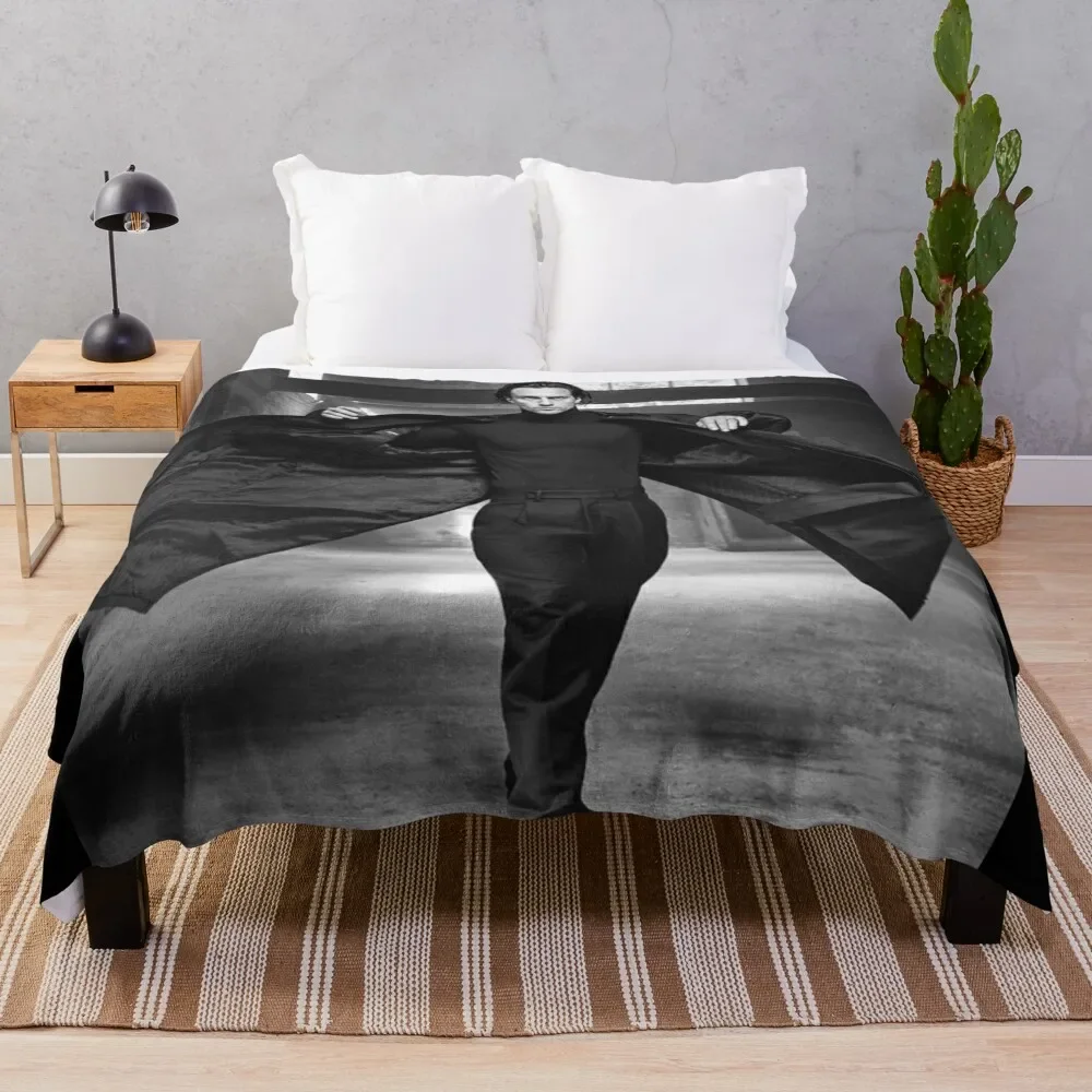 

B&W 2 AARON T.J. Throw Blanket Spring Fall Cozy Throw Blanket for Couch