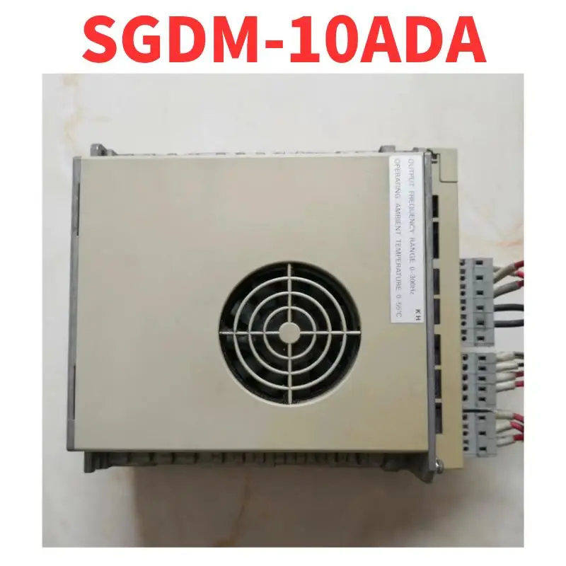 Used SGDM-10ADA servo drive, high quality