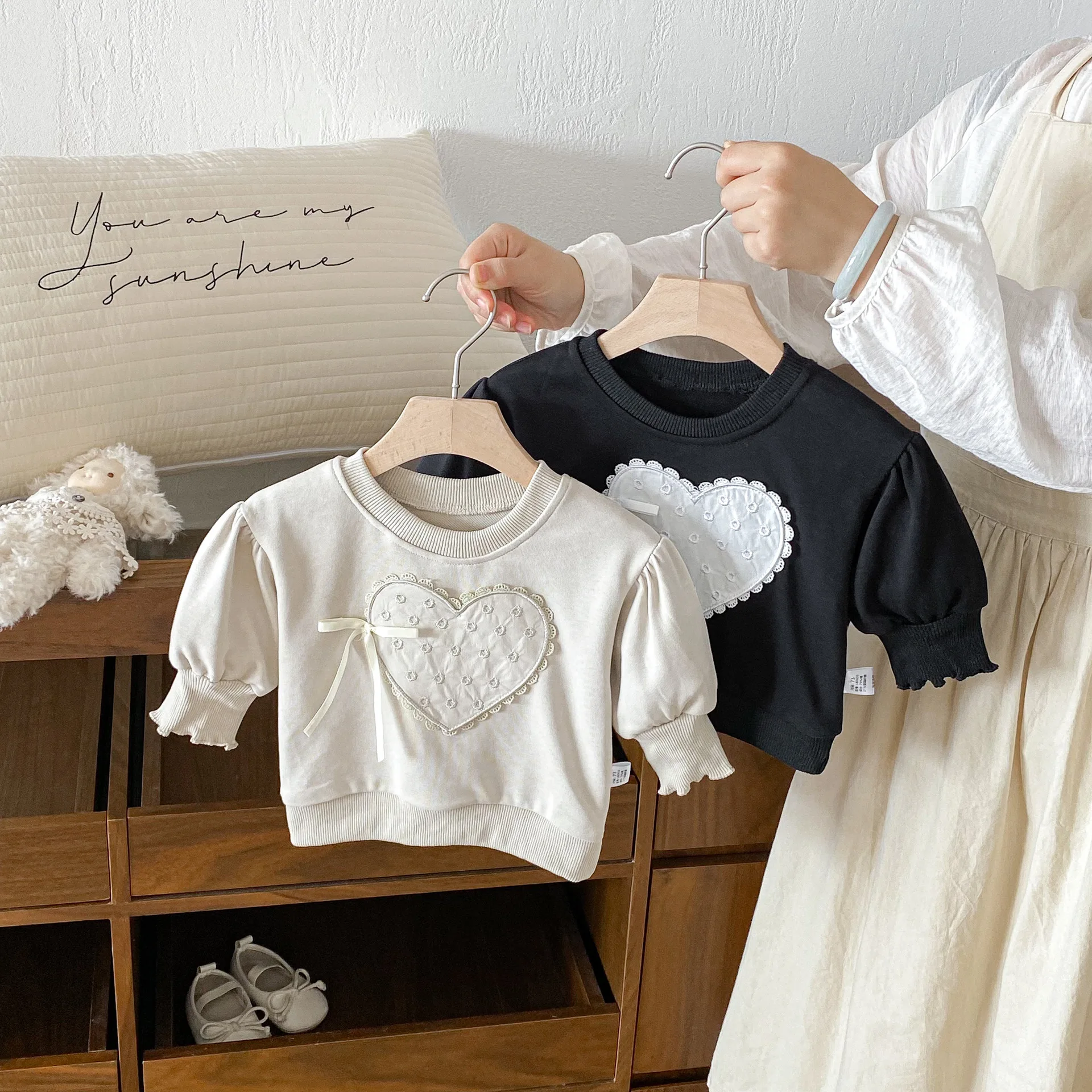 

Cute Baby Girl Heart Sweatshirt Cotton Infant Casual Pullover 2025 Autumn New Girls Long Sleeve Sweatshirt Toddler Clothes