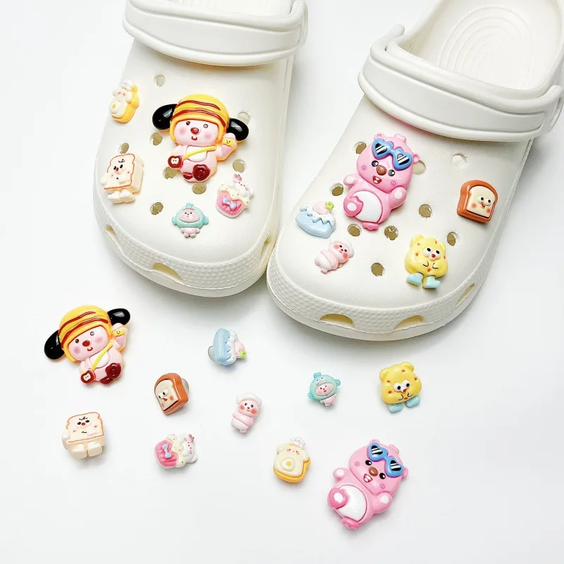 10Pcs Cute Cartoon Anime DIY Shoe Charms For Clogs Bubble Slides Sandals Removable Shoe Decorations Accessories Christmas Gift