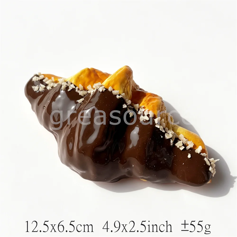 クロワッサン型スイーツおもちゃ グレーズドチョコストロベリー