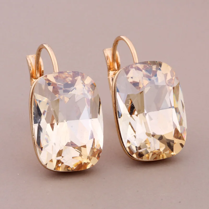 Nuovi orecchini pendenti quadrati da 13 * 18 mm per le donne Regalo di compleanno di gioielli di qualità di lusso geometrici grandi colorati lucidi