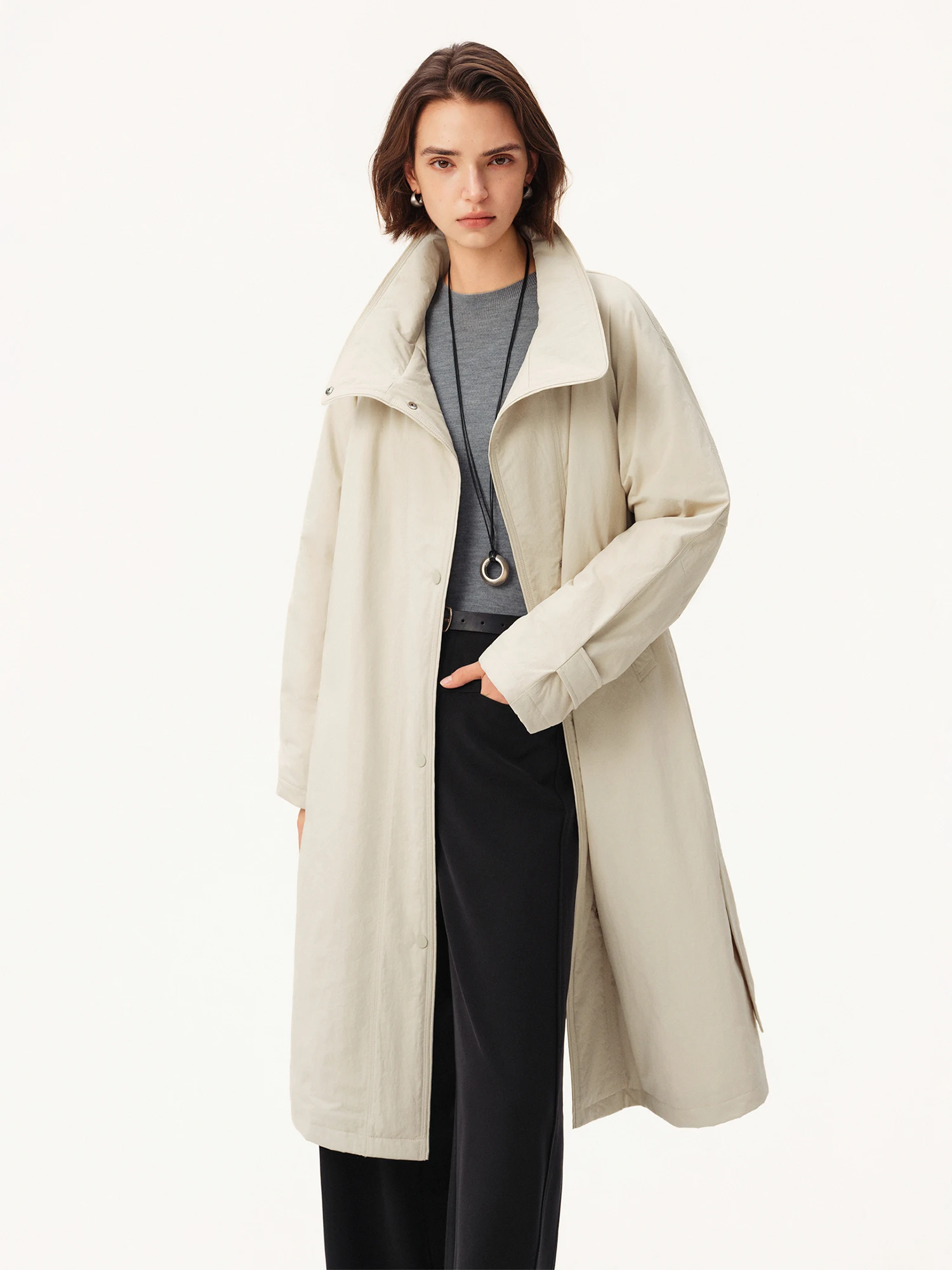 ZIQIAO Women's Down Coats Waterproof Stand Collar Trench Long Coat Slim Waist Winter 2026 Commuting Outweart Ins Chic Streetwear