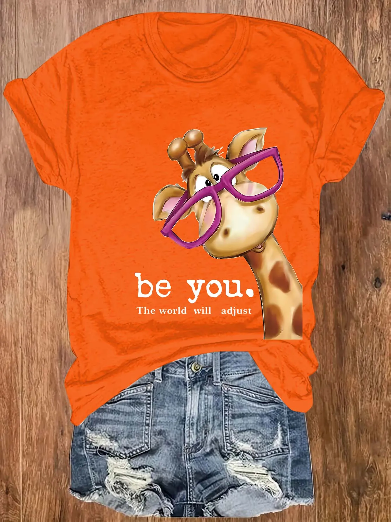 Be You The World Will Adjust Women's Tee - Cute Giraffe With Glasses Graphic, Casual Green Top