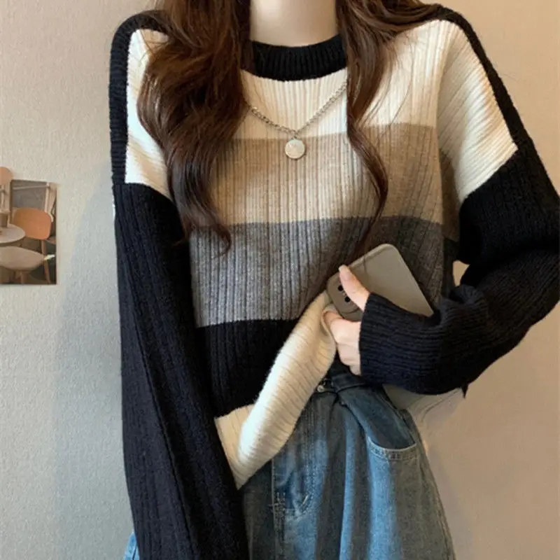 Multi Color Splicing Striped Knitted Sweater for Women's Autumn Winter New Popular Lazy Style Pullover Loose Slimming Trendy Top