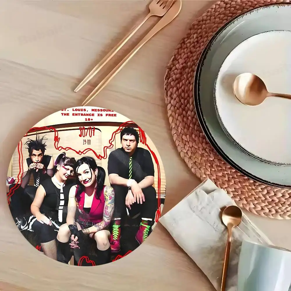 Famous Punk Bands M-Mindless Self Indulgence Wooden Coaster Heat-Resistant Drink Mats with Non-Slip Base, Perfect Gift Idea