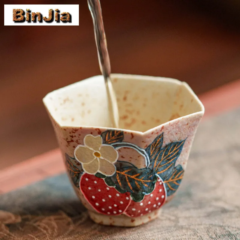 25 مللي فنجان شاي بالفراولة مرسومة يدويًا وعاء شاي عتيق كوب شاي جميل لتذوق الشاي كوب شخصي جيانزهان أكواب رئيسية عناصر الشاي