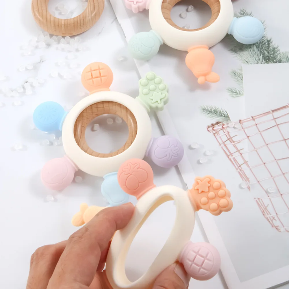 Massaggiagengive in silicone alimentare anti-ingozzamento per neonati, prodotti per la mamma e il bambino, massaggiagengive in silicone a sei dita