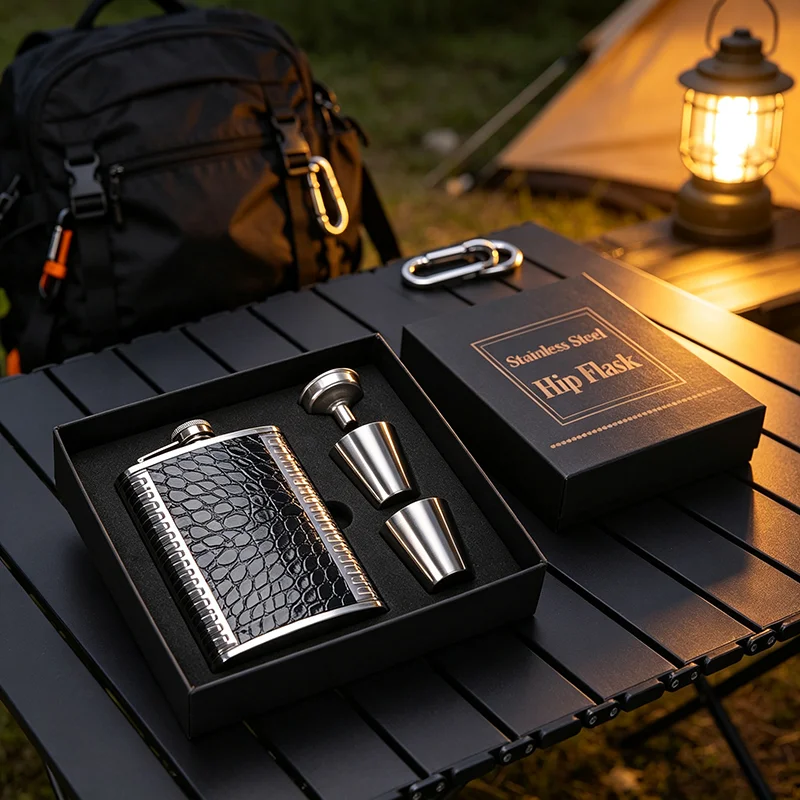 BOLTIFY Portable 8oz Hip Flask Stainless Steel Leakproof Liquor Flask Leather Covered Mini Wine Cup Outdoor