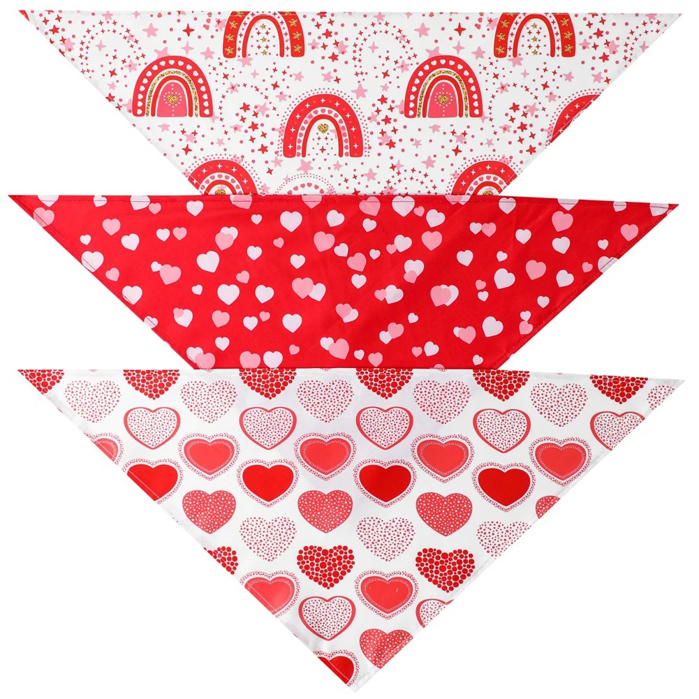 1Pcs Pet Dog Triangle Scarf Love-heart Pattern Saliva Towels Soft Comfortable Pet Bandana Bib For Valentine Day Decor