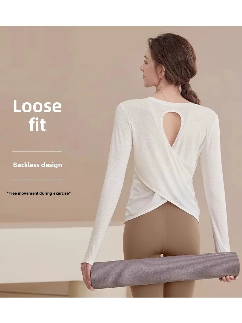 

Свободный спортивный костюм для девочек: топ с длинным рукавом и шорты, U-образный вырез, высокая эластичность, однотонный, для йоги и бега