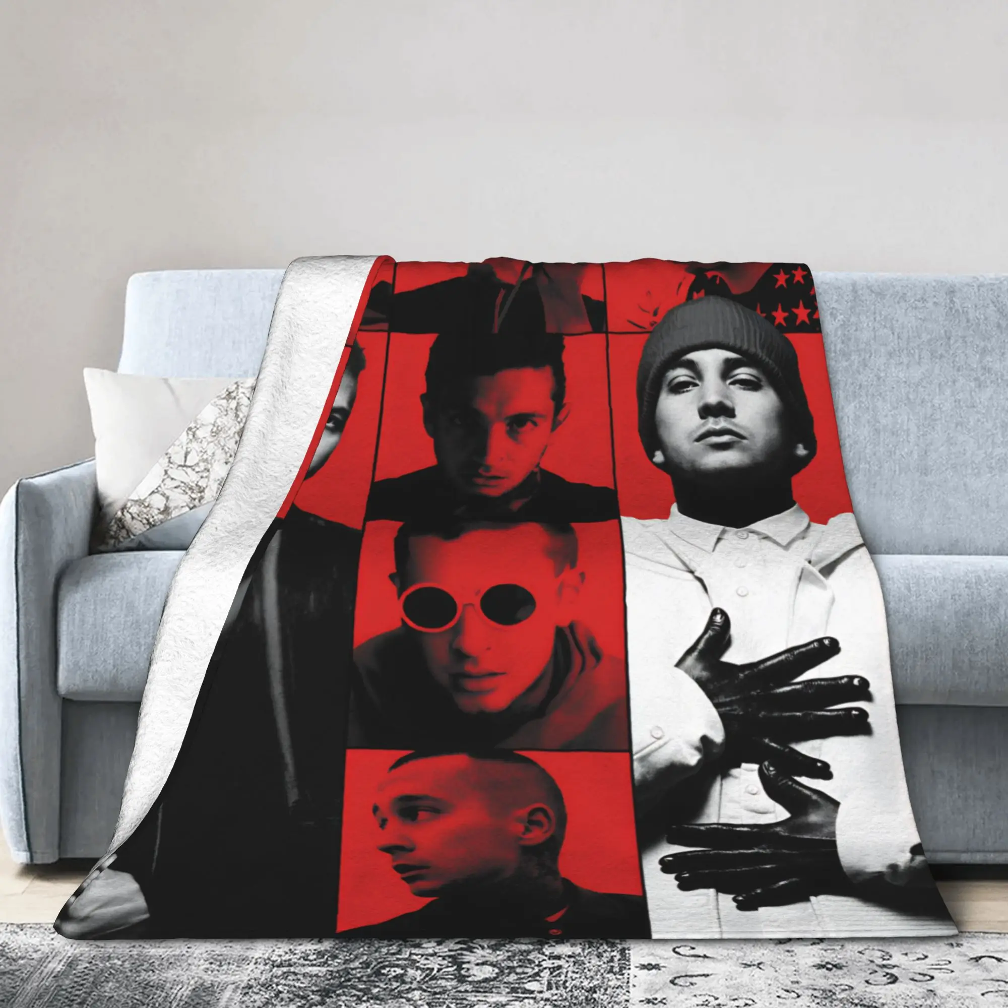 T-TwentyS-YOne-P-Pilots Flannel Blanket  Super Soft Throw Blanket for Outdoor Travel Office Funny Bedspread Sofa Bed Cover