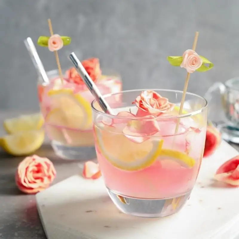 100 Stück Rosen-Bambusstäbchen mit Blättern, rot, blau, weiß, Obstgabeln, Cocktail-Rührstäbchen, Geburtstags-, Hochzeits- und Partydekoration – Detail 10
