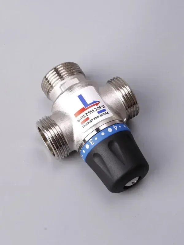 Brass nickel plated constant temperature valve, hot and cold water mixed floor heating mixed water valve CW617N material