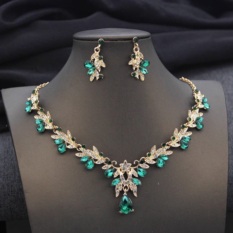 Thumbnail 4 - #55 Latest Bridal Jewelry Sets Offers