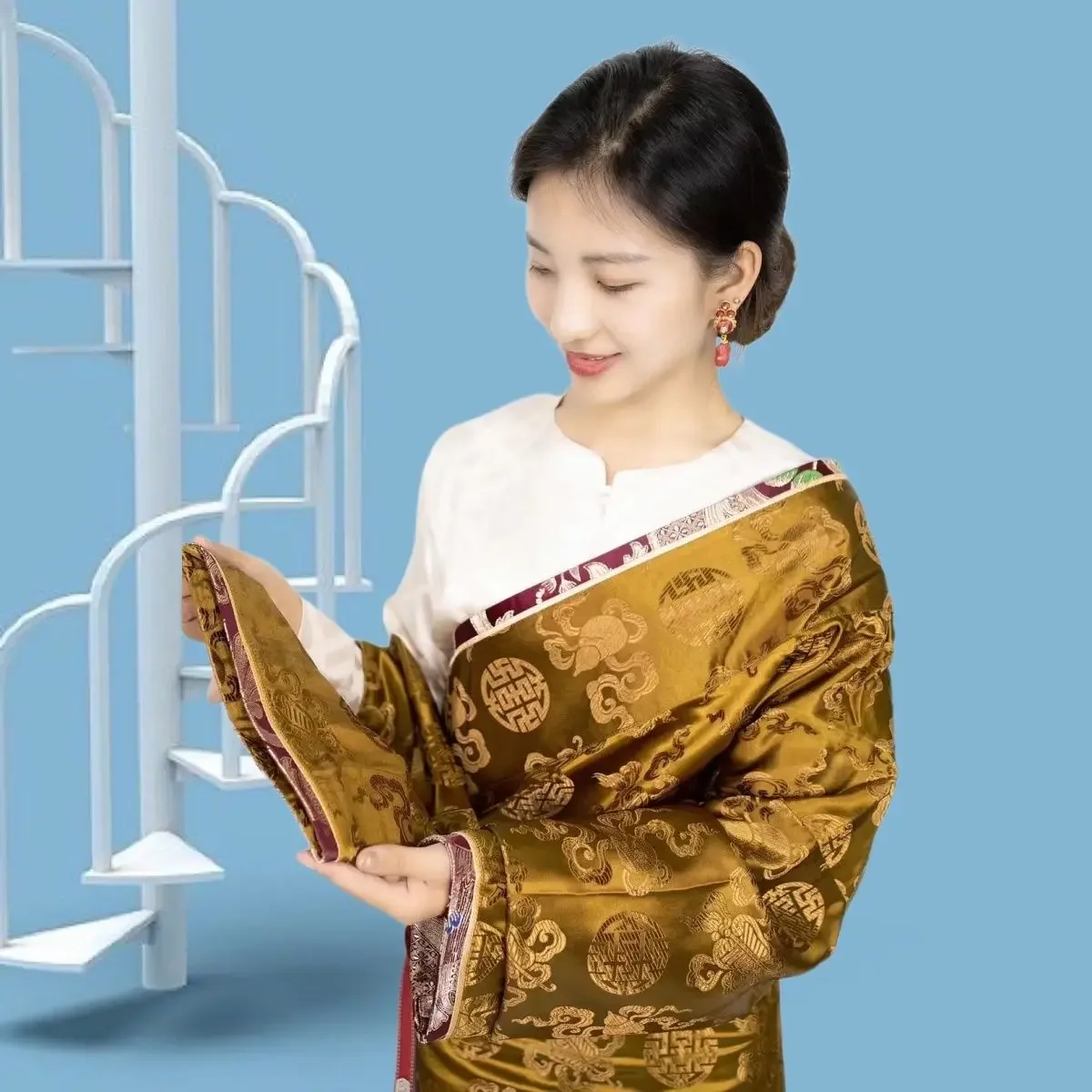 2025 Tybetańska letnia nowa damska cienka etniczna luźna i cienka oddzielna tybetańska szata