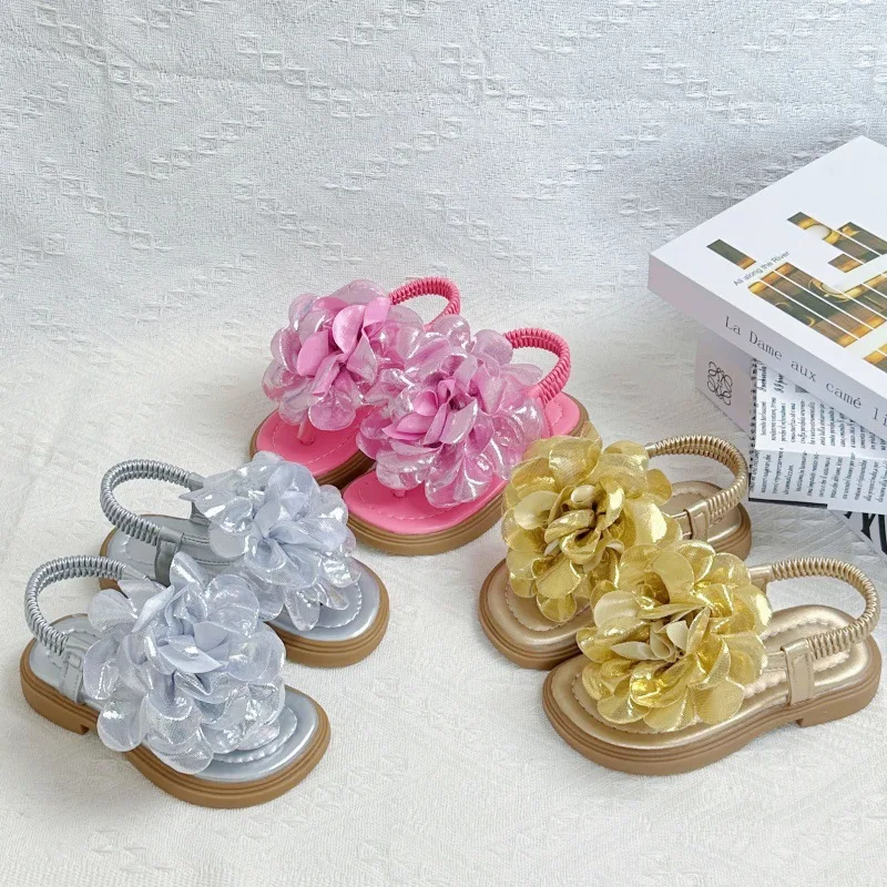 

2025 Summer New Style Girls' Shoes Fashion Versatile Kids Sandals Simple Girls Flower Sandals Anti Slip Child Beach Shoe Zapatos