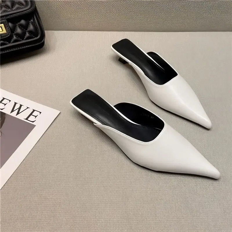 Woman Slippers Pointed Toe Outside Job Sandals Slides Mules Low Heel White Shoes for Women with Comfortable Luxury Korea Style