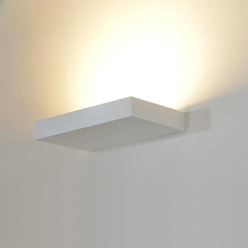 

Современный дизайн, высокое качество, горячая распродажа, белый настенный светодиодный светильник