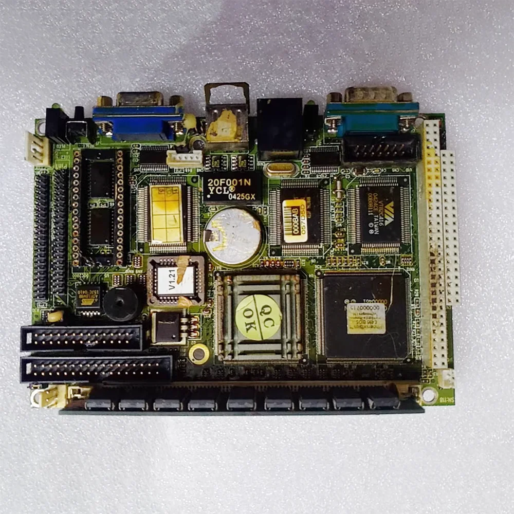 منفذ شبكة واحدة 3.5 بوصة جزءا لا يتجزأ من اللوحة الأم للكمبيوتر التحكم الصناعي PC104 PCM-1823 Rev. ب1