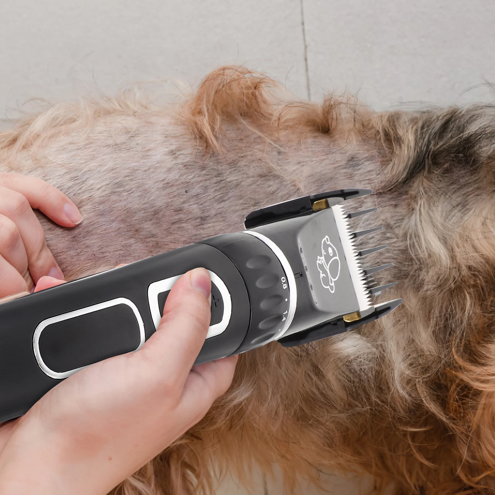 

1Set Pet Electric Clippers Low Noise Rechargeable Grooming Trimmer for Dogs Cats Narrow Head Paw Eye Hair Trimmer Portable