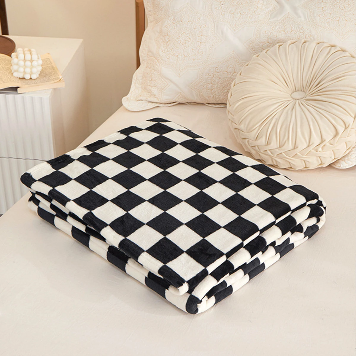 Retro Checkerboard Plaid Flannel Blanket Super Soft Warm Throw Blanket Office Sofa Cover Bedspread Gift Blankets