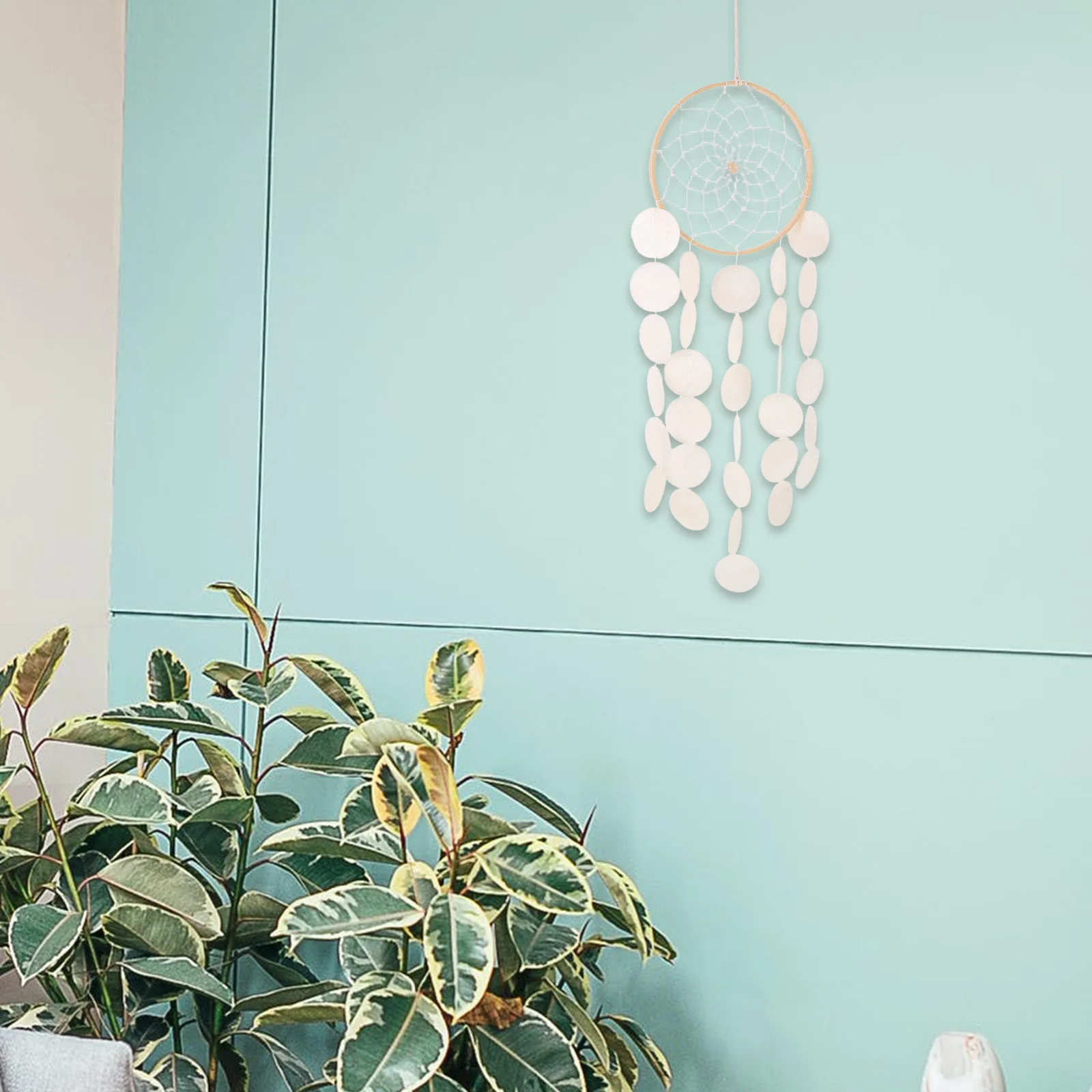 

Shell Wind Chime Handmade White Seashell Dreamcatcher Boho Style Wind Bell Indoor Outdoor Patio Garden Decorative Wall Hanging