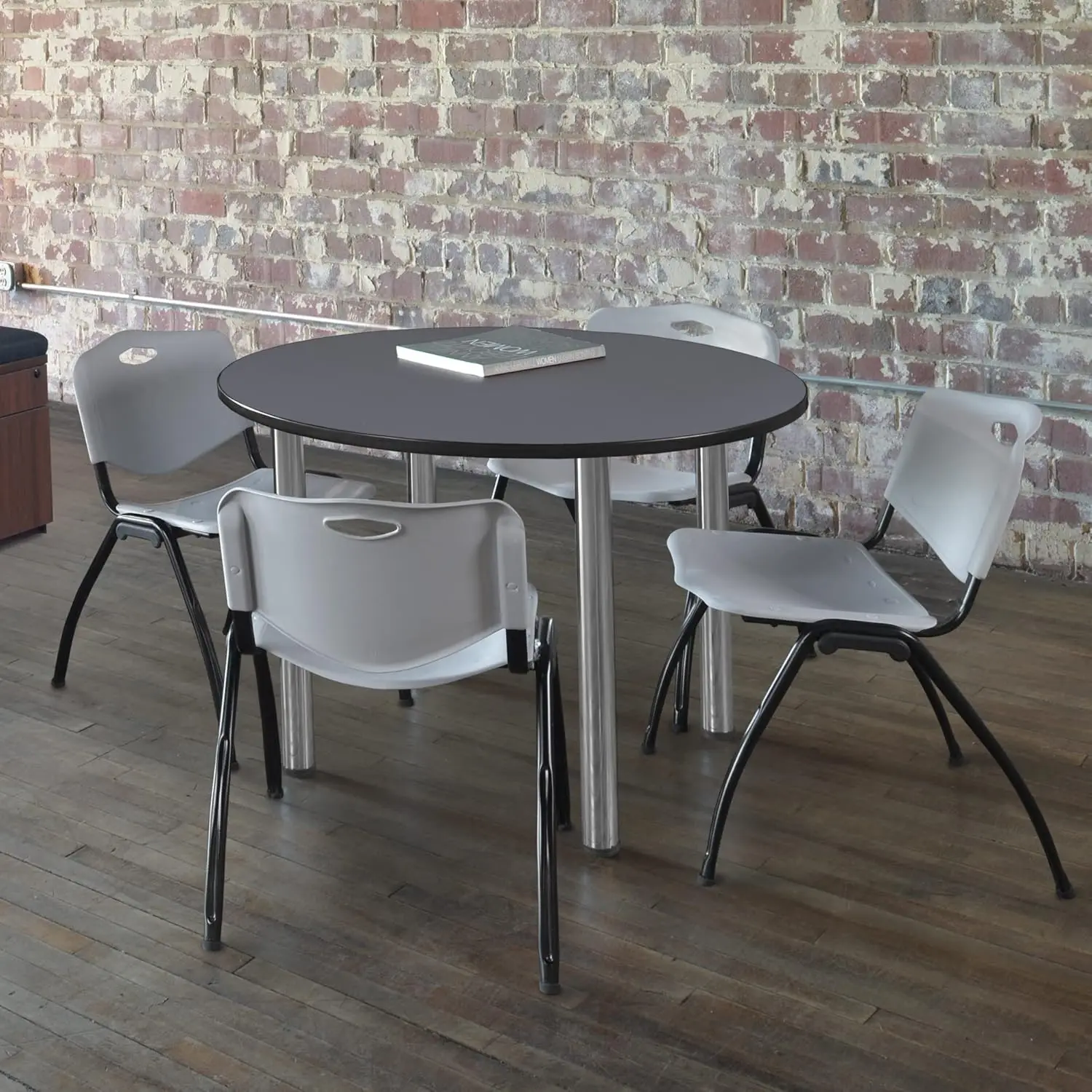 Kee-Round Breakroom Tabela, cinza Chrome Stack cadeiras, 4 cadeiras, 36"