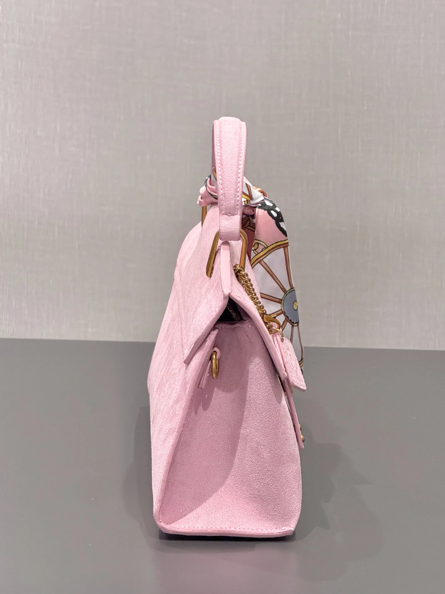 sac-fourre-tout-en-daim-rose-mack-jennifer-2026-–-nouveau-sac-bandouliere-polyvalent-pour-trajets-quotidiens-style-decontracte-cuir-souple-et-polyester