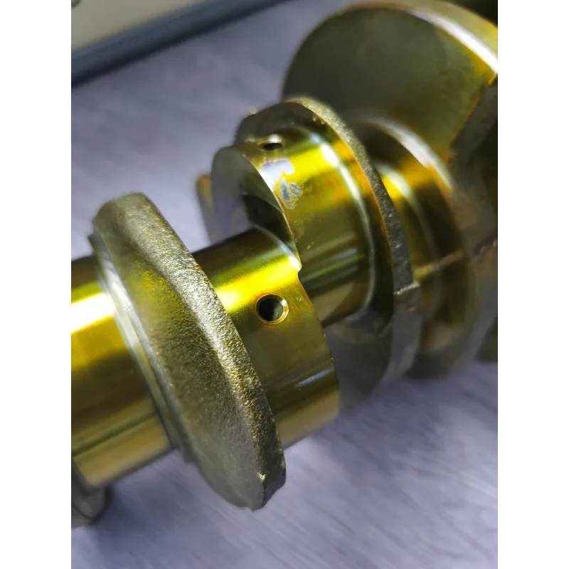 High Volume Auto Spare Parts  Automobile Engine Crankshaft LR105300 for 3.0T  306PS AJ126