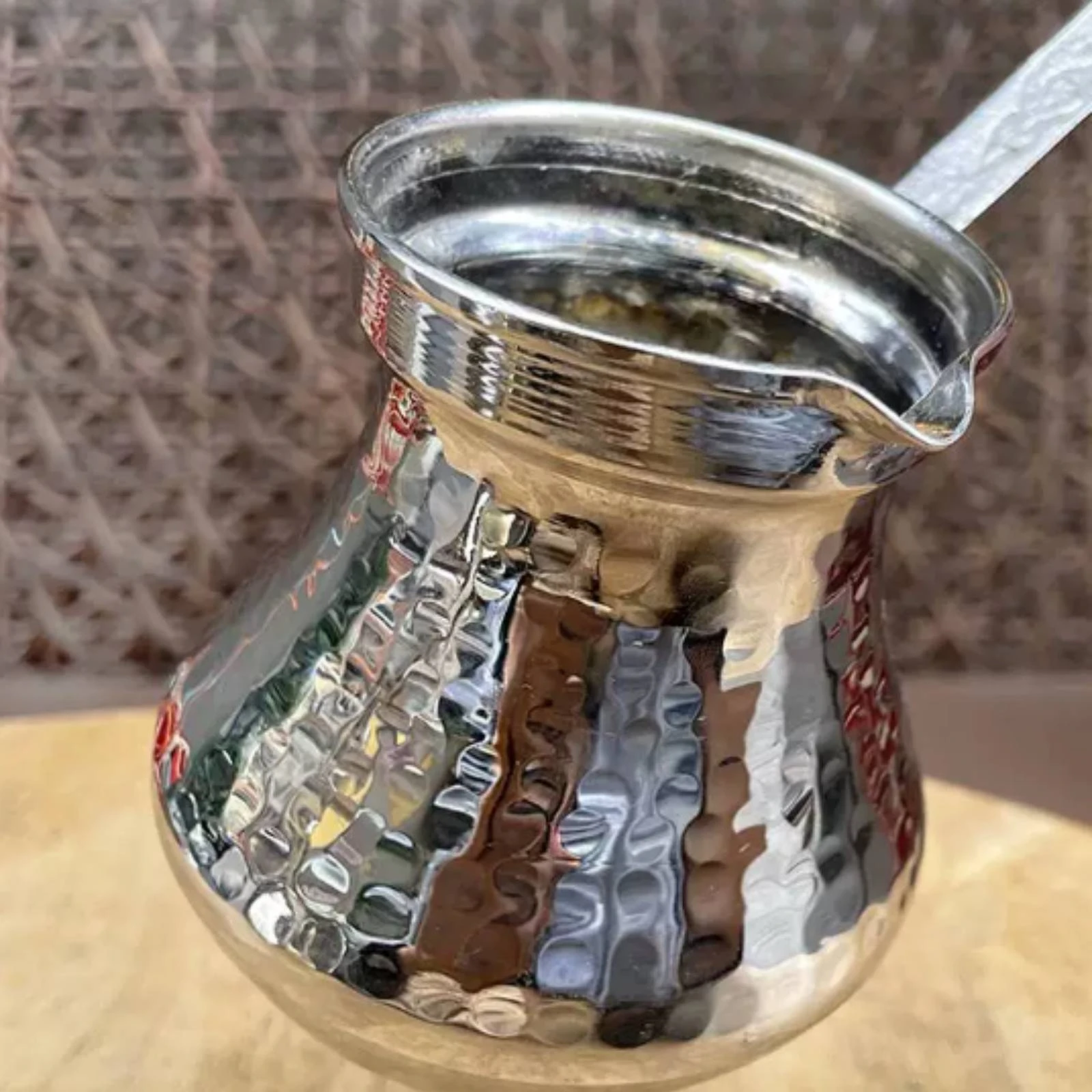 cafetiere-en-metal-martele-a-corps-evase-martelee-a-la-main-ustensile-de-cuisine-reflechissant-facile-a-nettoyer-pour-le-service-du-the