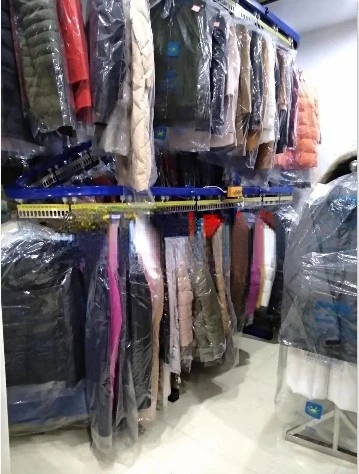 

Dry Cleaners Clothing Conveyor Line. Double-Layer Clothes Laundry Line Belt