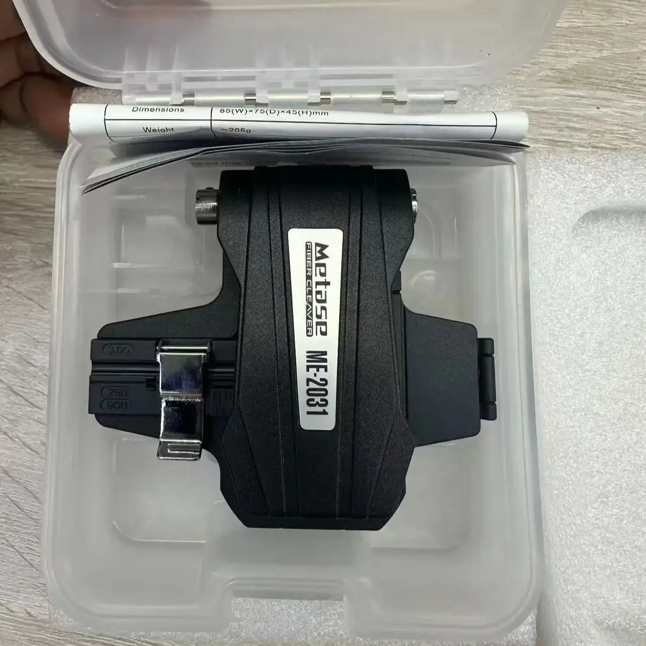 

Metase ME-2031 Automatic High Precision Fiber Cleaver with Auto Return & Manual Rotary Cutter for Fiber Splicing and FTTH