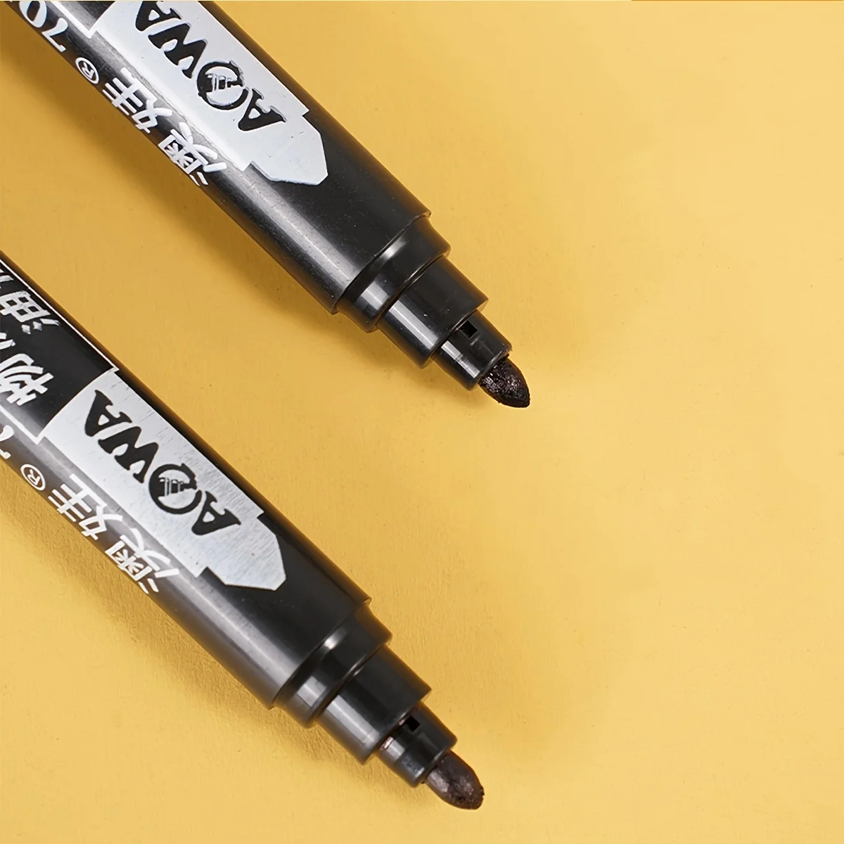 10/50pcs Black Waterproof Markers, Large Capacity Oil-Based Non-Fading Thick Tip Suitable for Logistics Multi-Purpose Use image 5