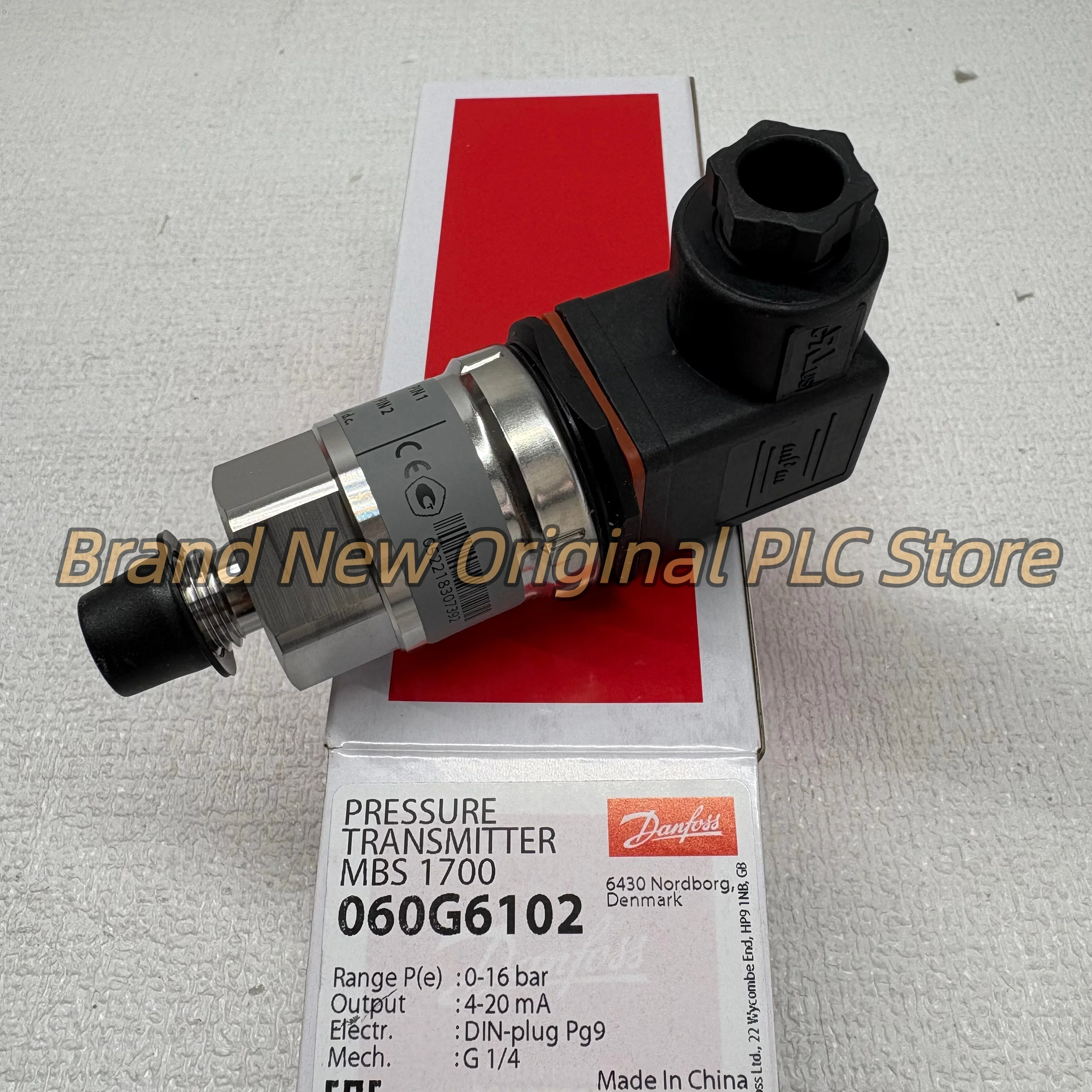Brand  Pressure sensor  060G6102 MBS1700 New
