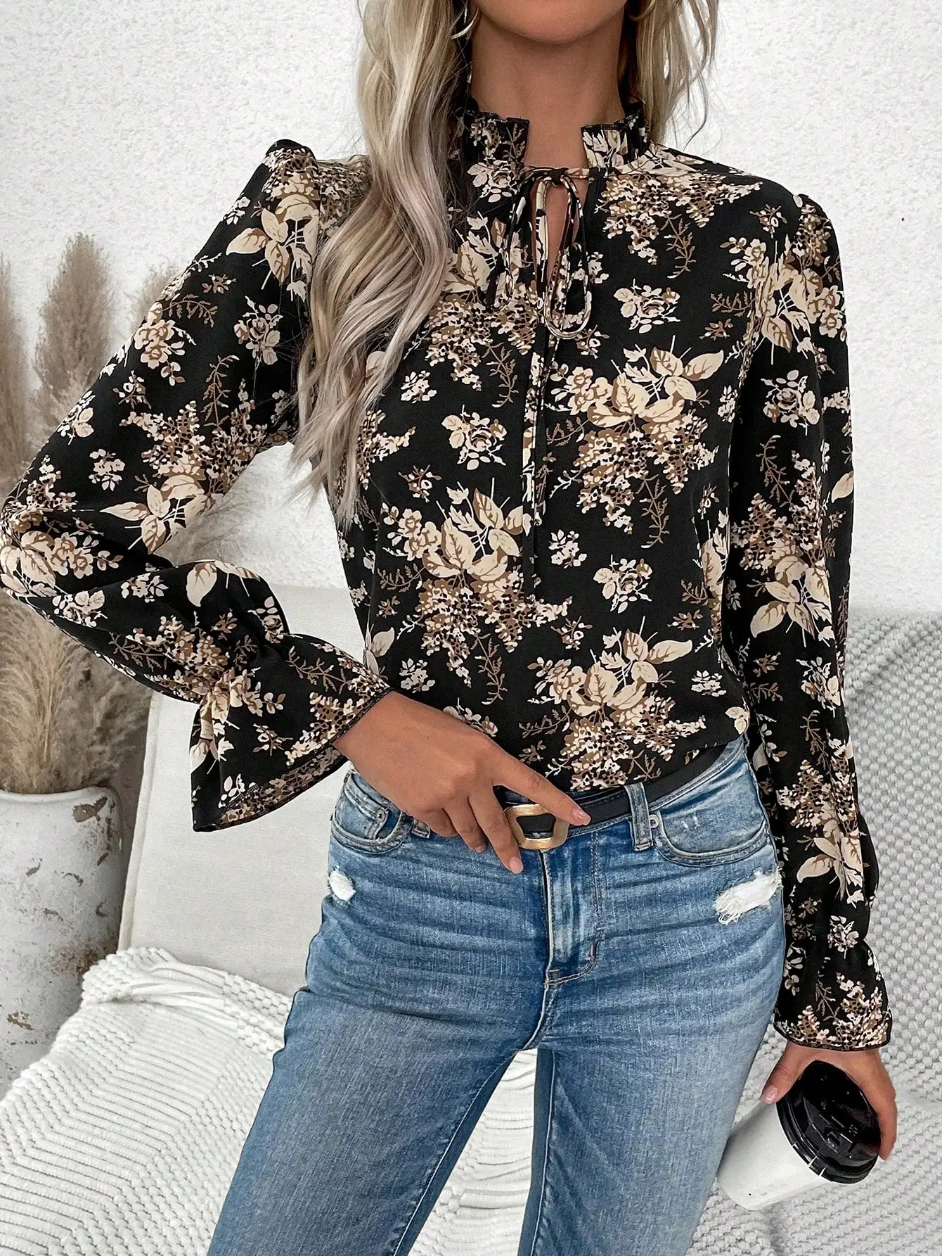 2024 new women\'s shirt notched with flapped collar flared sleeve long sleeve pleated edge knotted blouse woven springless elegan