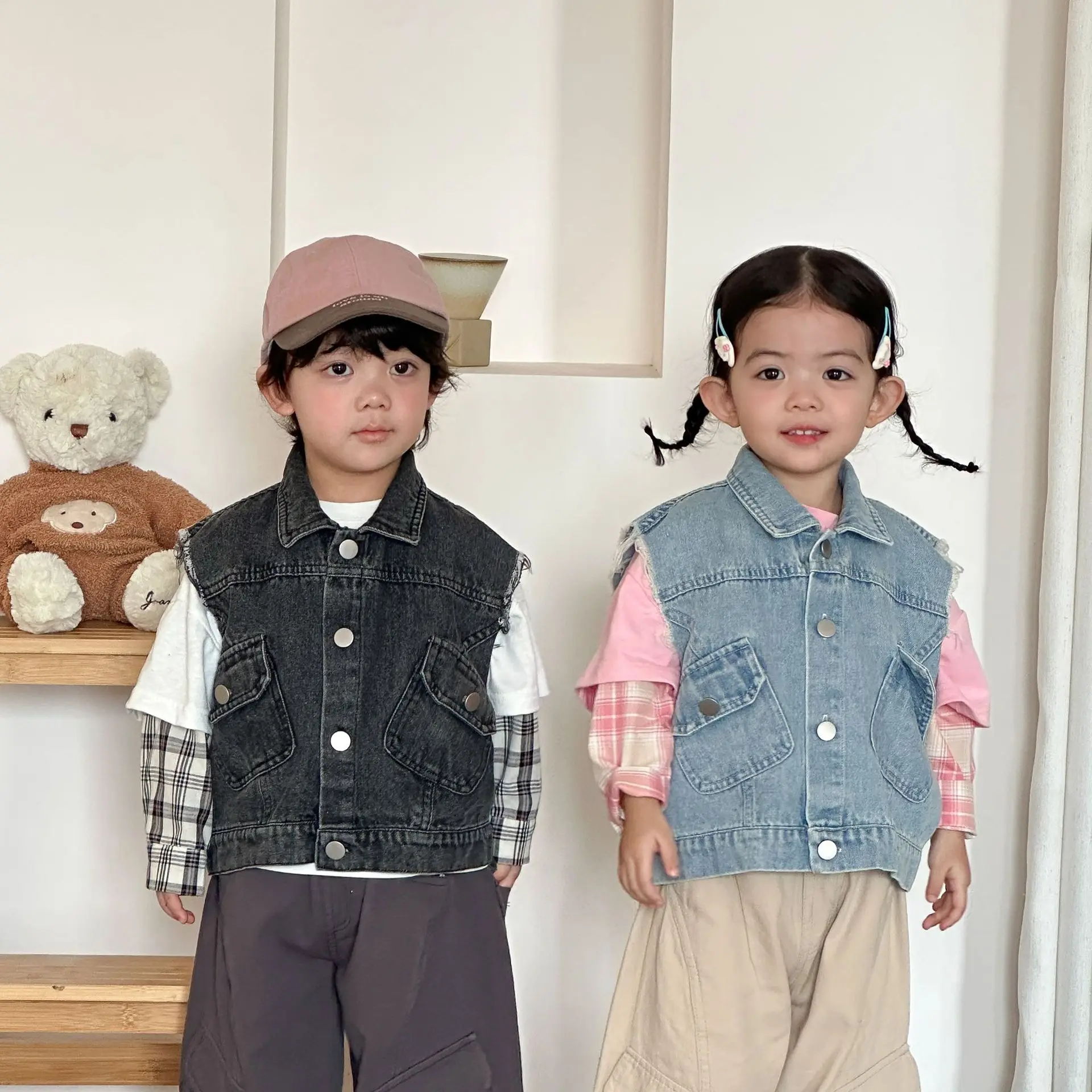 Waistcoat 2026 Spring and Autumn New Childrens Clothing Korean Style Boys and Girls Fashion Loose Cool Cowboy Waistcoat