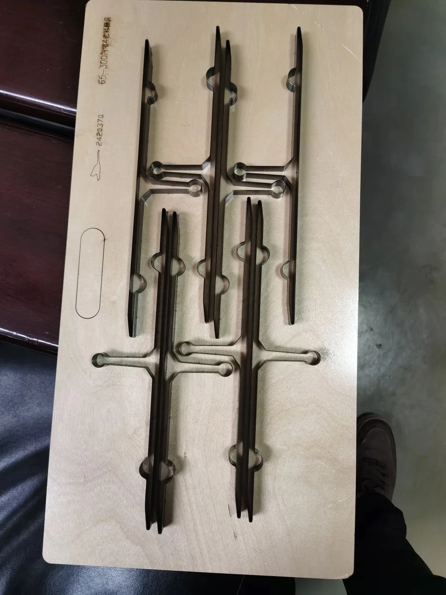 

Cloud shape die Template for dreamy scrapbook themes DIY Embossing Stencil for Baby Journals