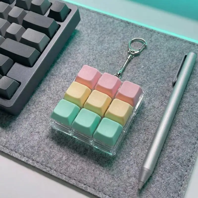 9-Tasten-LED-Tastenkappen-Schlüsselanhänger, Finger-Tastaturkappen, Spielzeug-Schlüsselanhänger, Stressabbau-Gadget, Zeitvertreib für Erwachsene – Detail 5