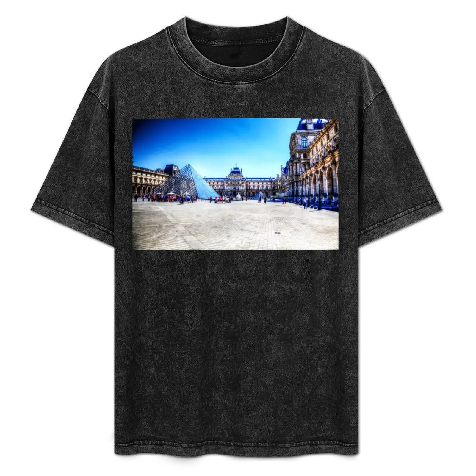

The Louvre Pyramid Or Pyramide Du Louvre T-Shirt baggy shirts Louboutins boys animal print men clothes