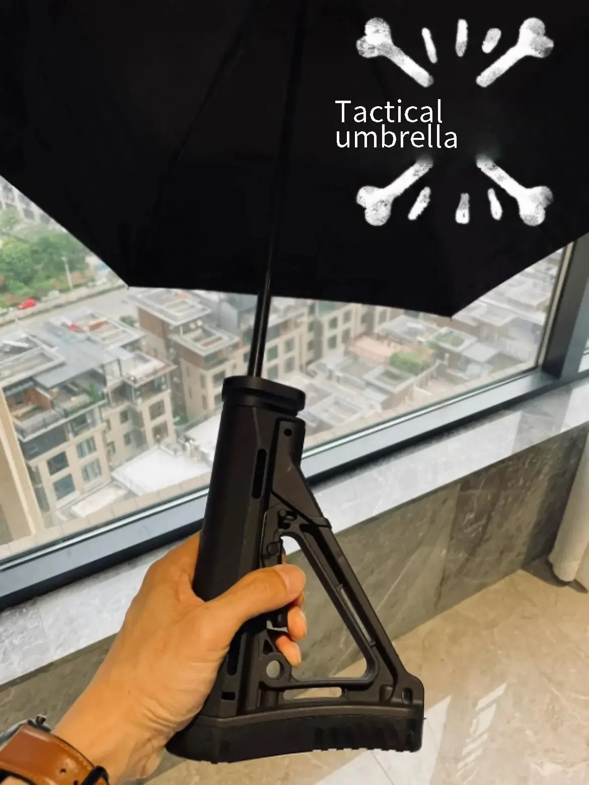 

Fully automatic nylon folding umbrella window breaking sun protection black plastic tactical folding umbrella