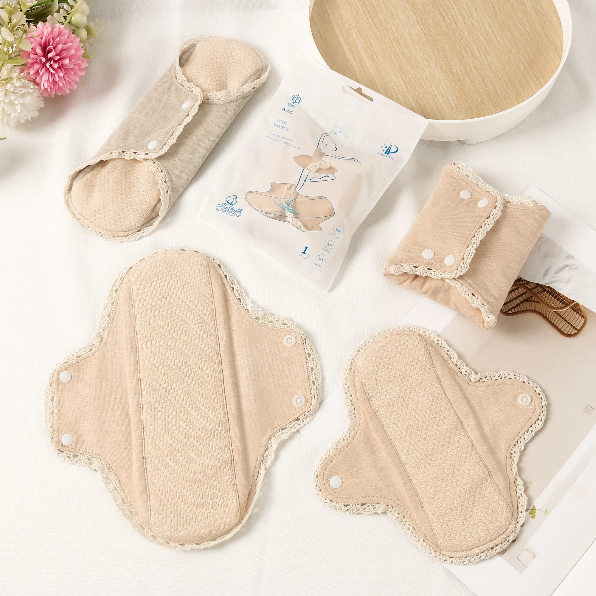 Cotton Reusable Washable Menstrual Pads Breathable Leakproof Absorbent Cloth Sanitary Pads Eco Friendly For Women Postpartum