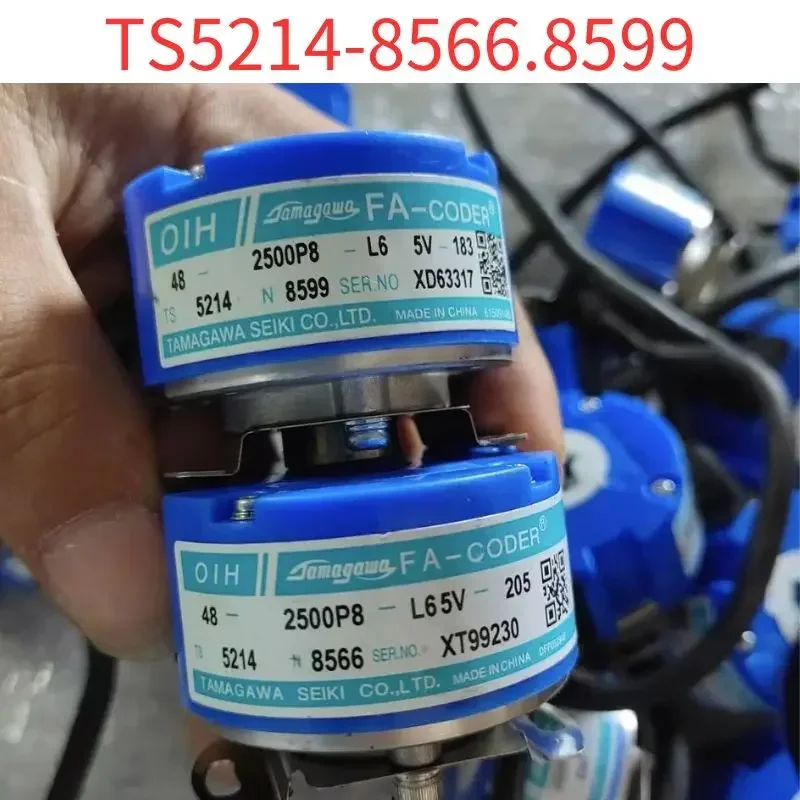 

Б/у энкодер TS5214-8566.8599 48-2500/8P-L6-5V