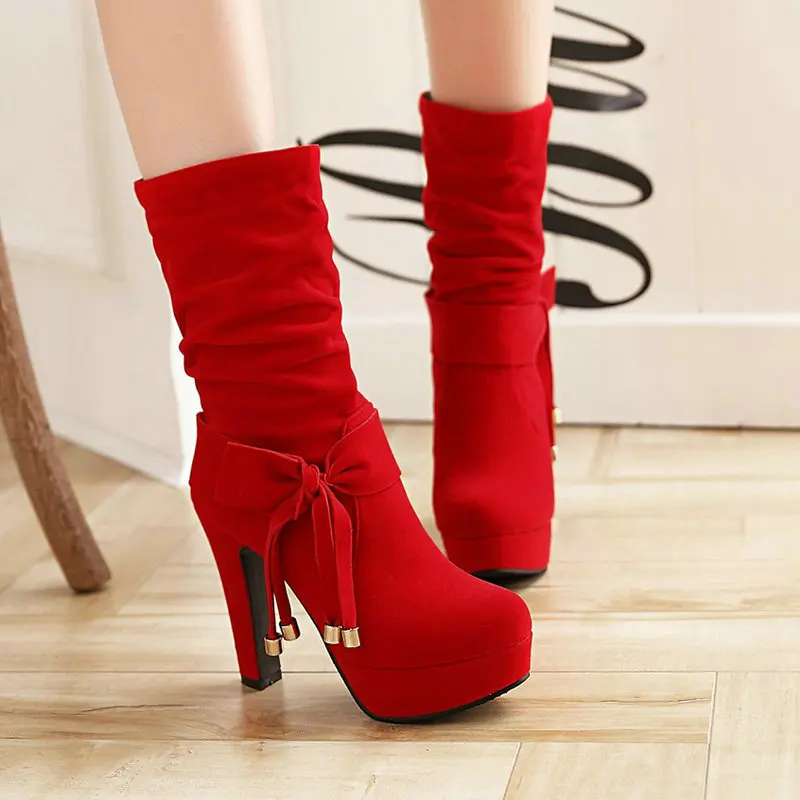 

Flock Velvet Red Black Round Toe Pleated Designer Ladies Mature Winter Pumps Warm Shoes Platform Thick High Heels Ankle Boots